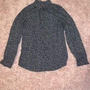 Button down shirt, barely worn